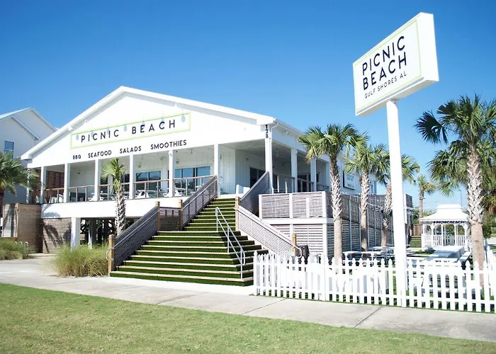 Budget Friendly Condo Within Walking Distance To The Beach!