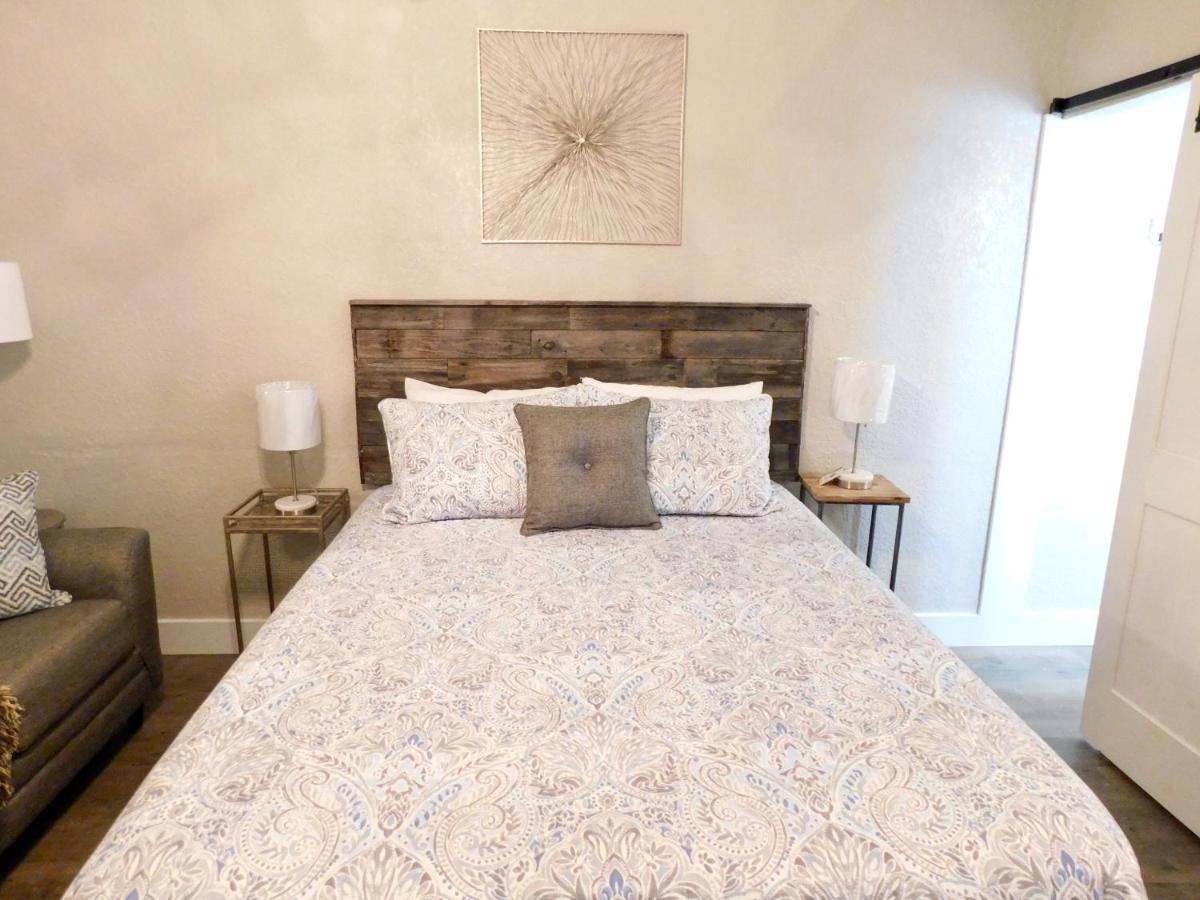 Budget Friendly Within Walking Distance To The Beach! Gulf Shores