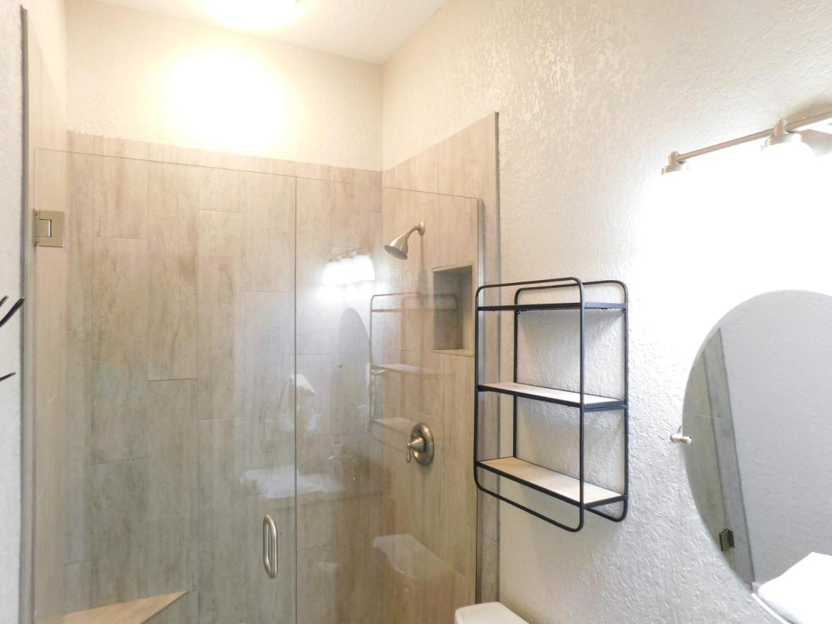 Budget Friendly Within Walking Distance To The Beach!